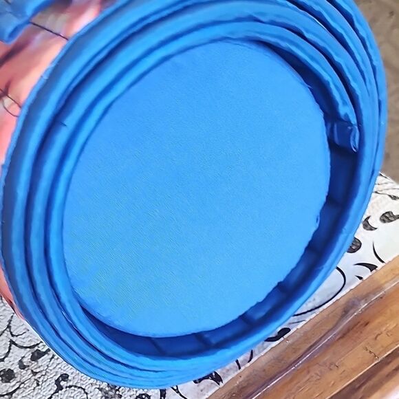 Vibrant Orange and Blue Yoga Mat - Picture 8 of 12